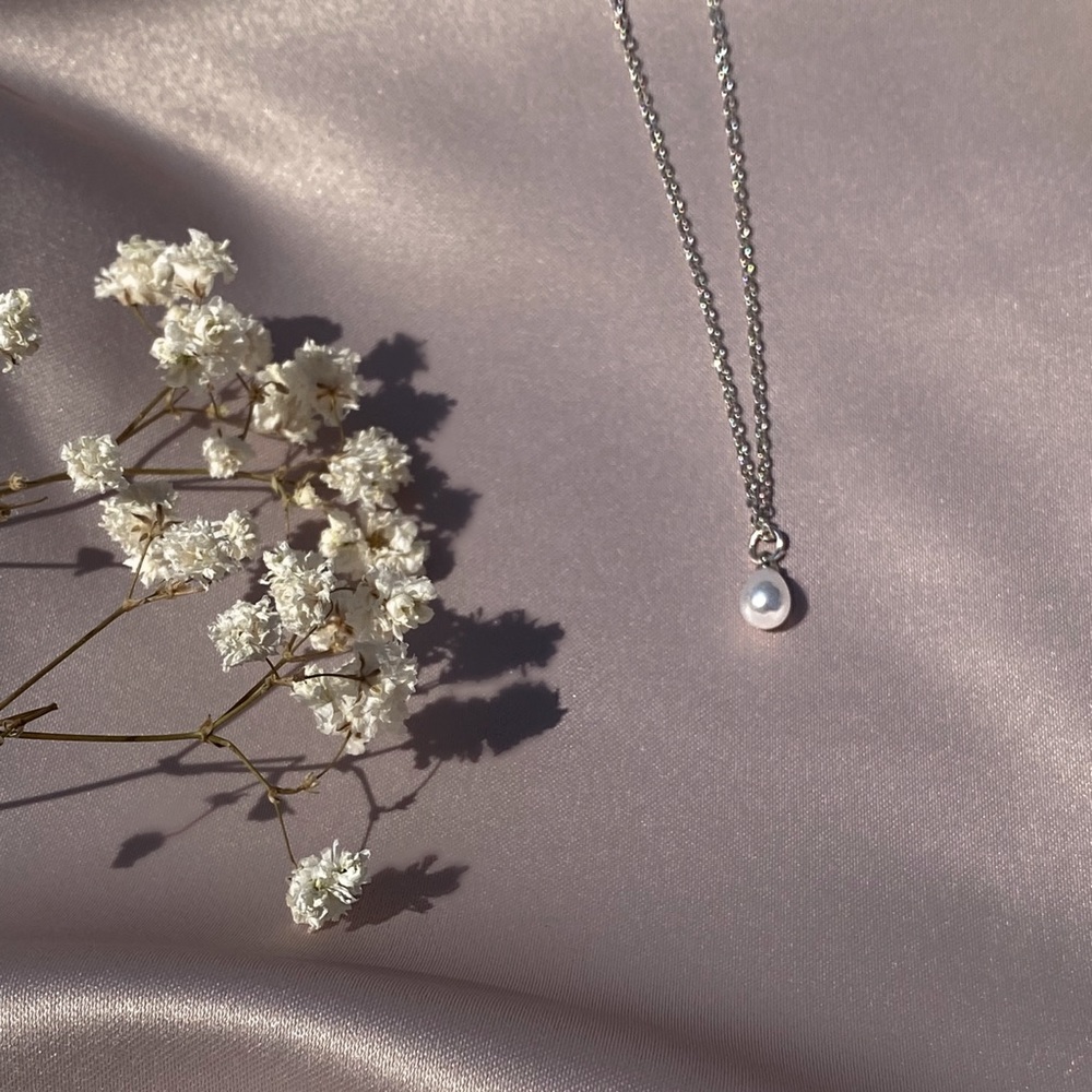 Perlé necklace